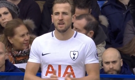 球迷们更需 球迷们更需