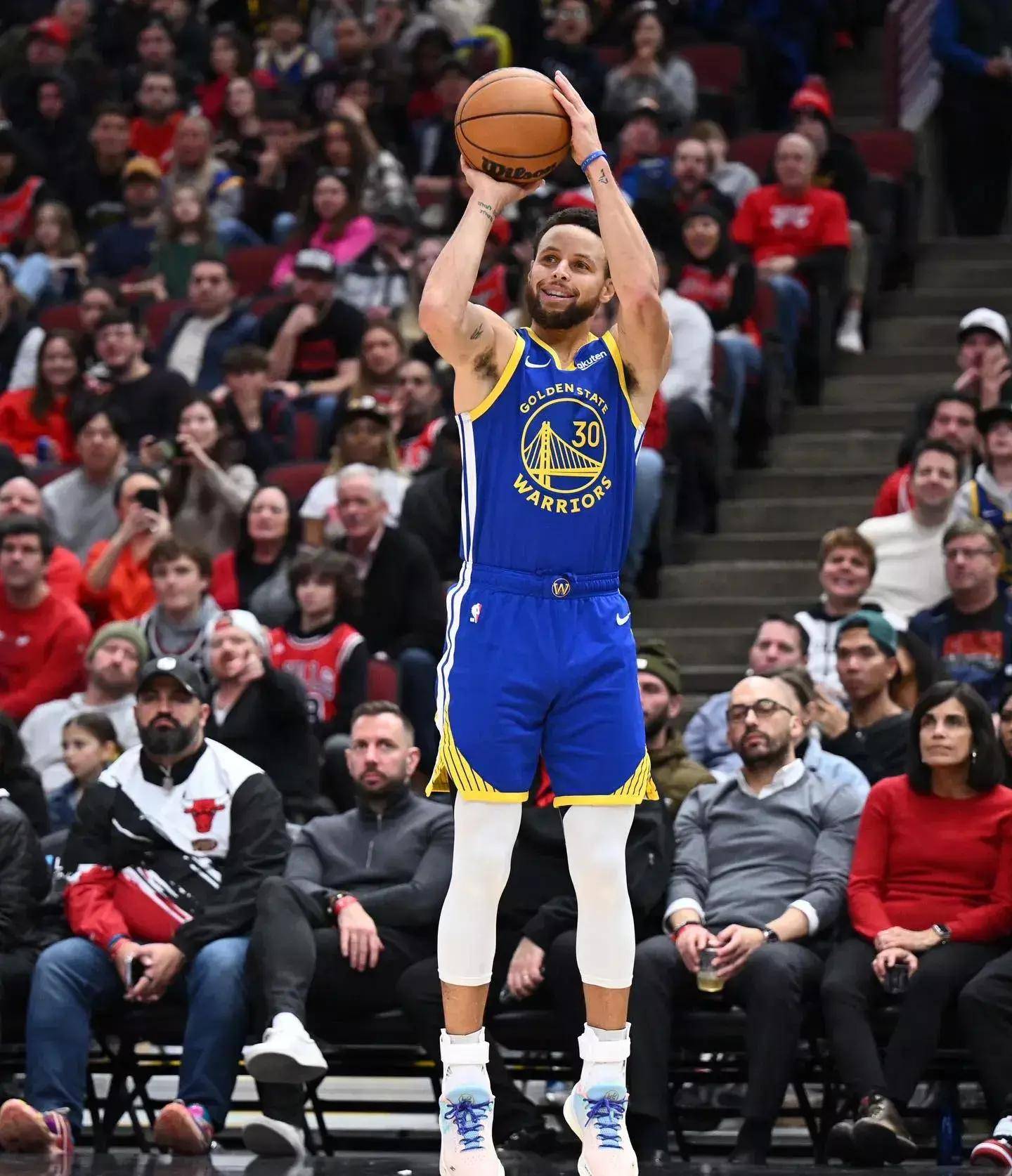 “00后”生日当天夺冠 中国队取得射击世界杯开门红.