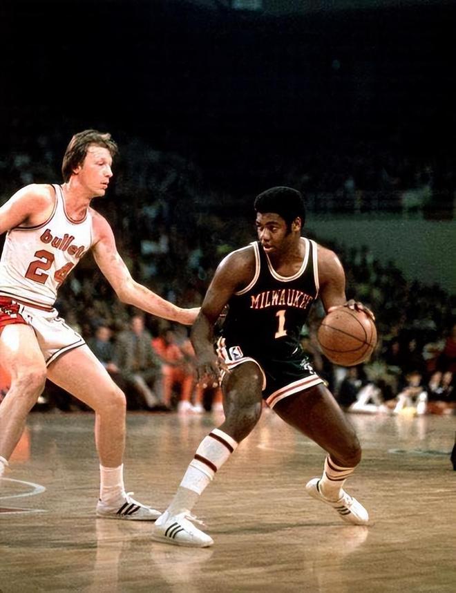 球丢失尤为 球丢失尤为